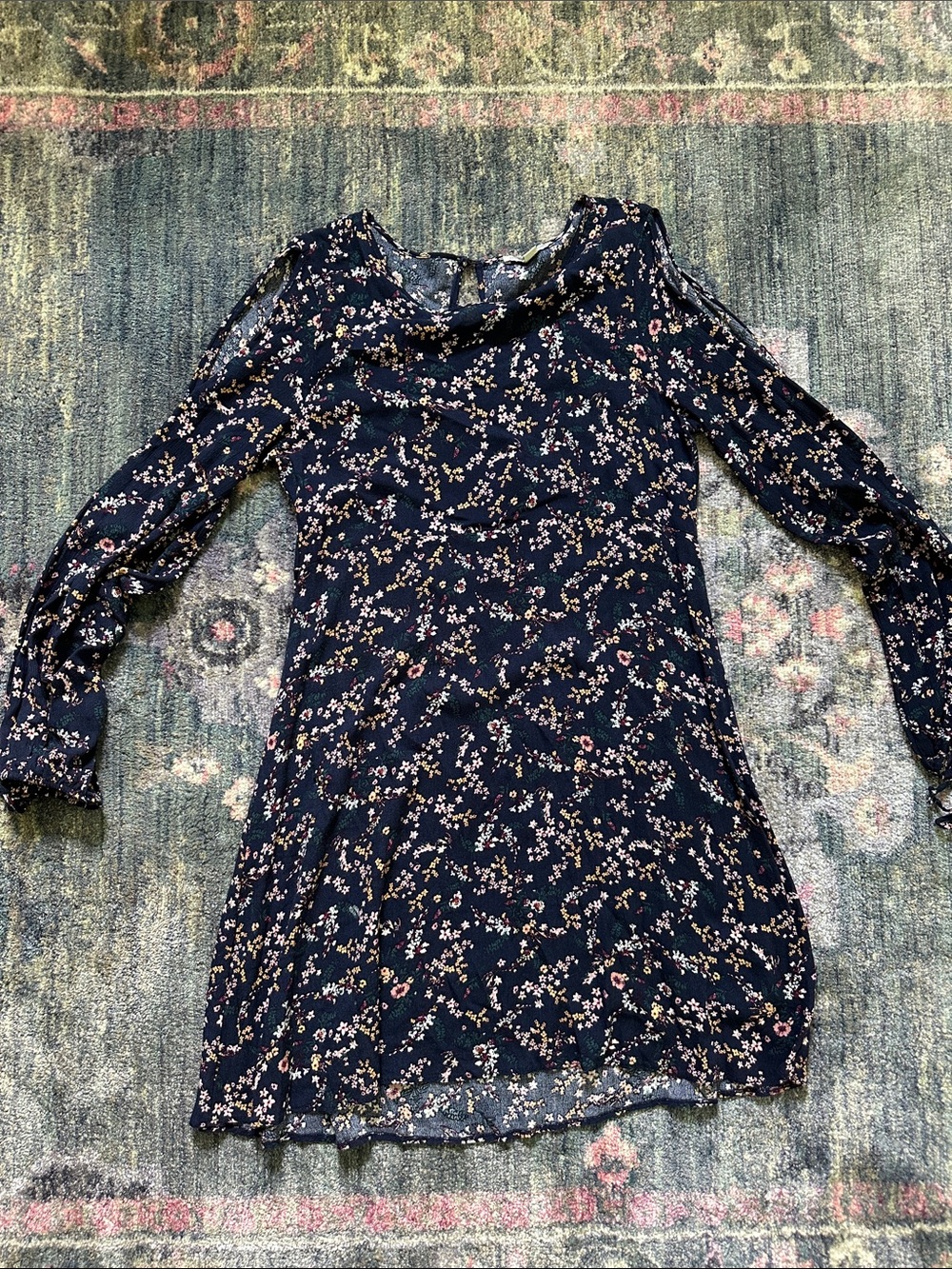 American Eagle Outfitters Navy Floral Cold Shoulder Keyhole Back Mini Dress